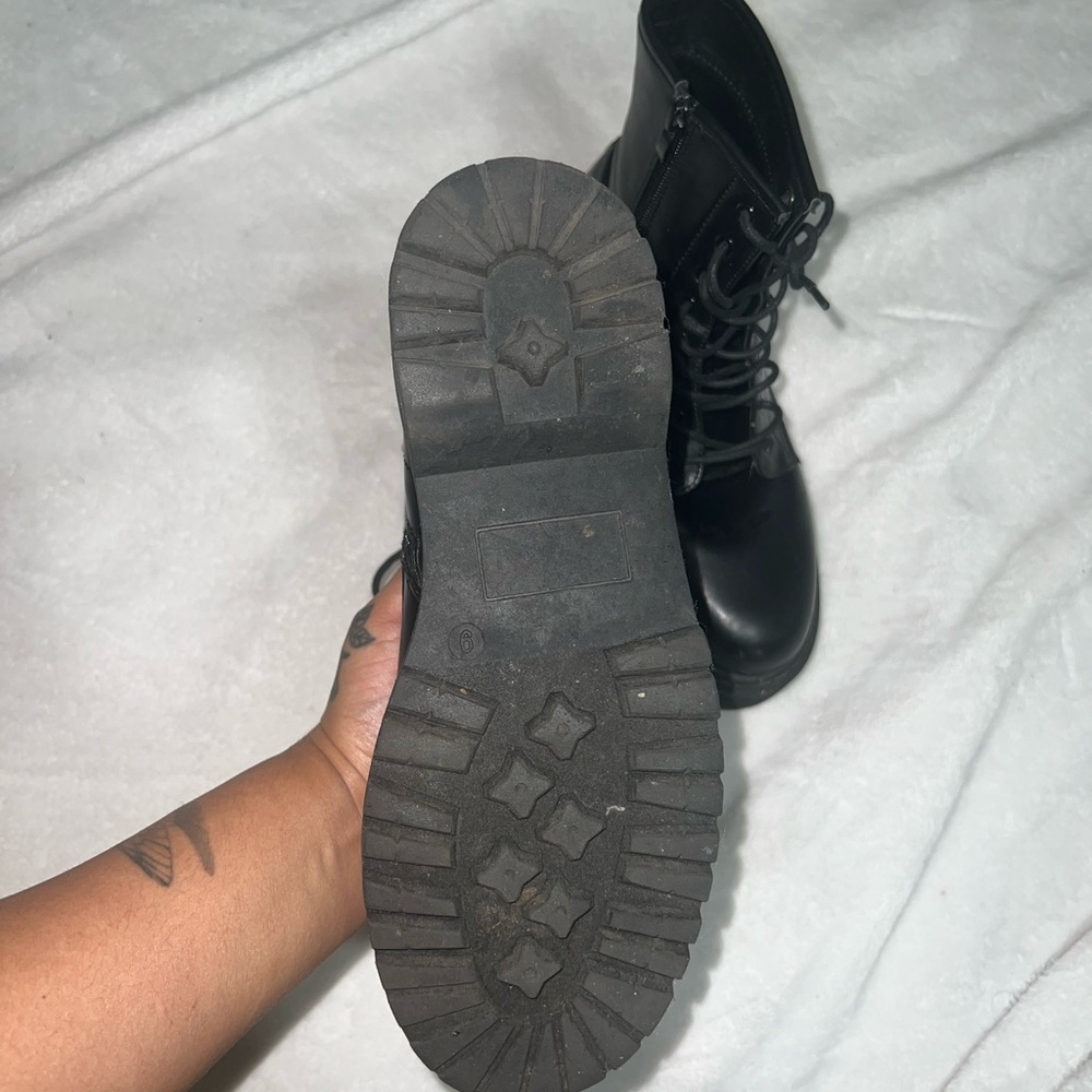Black Platform Combat Boots - Picture 4 of 4